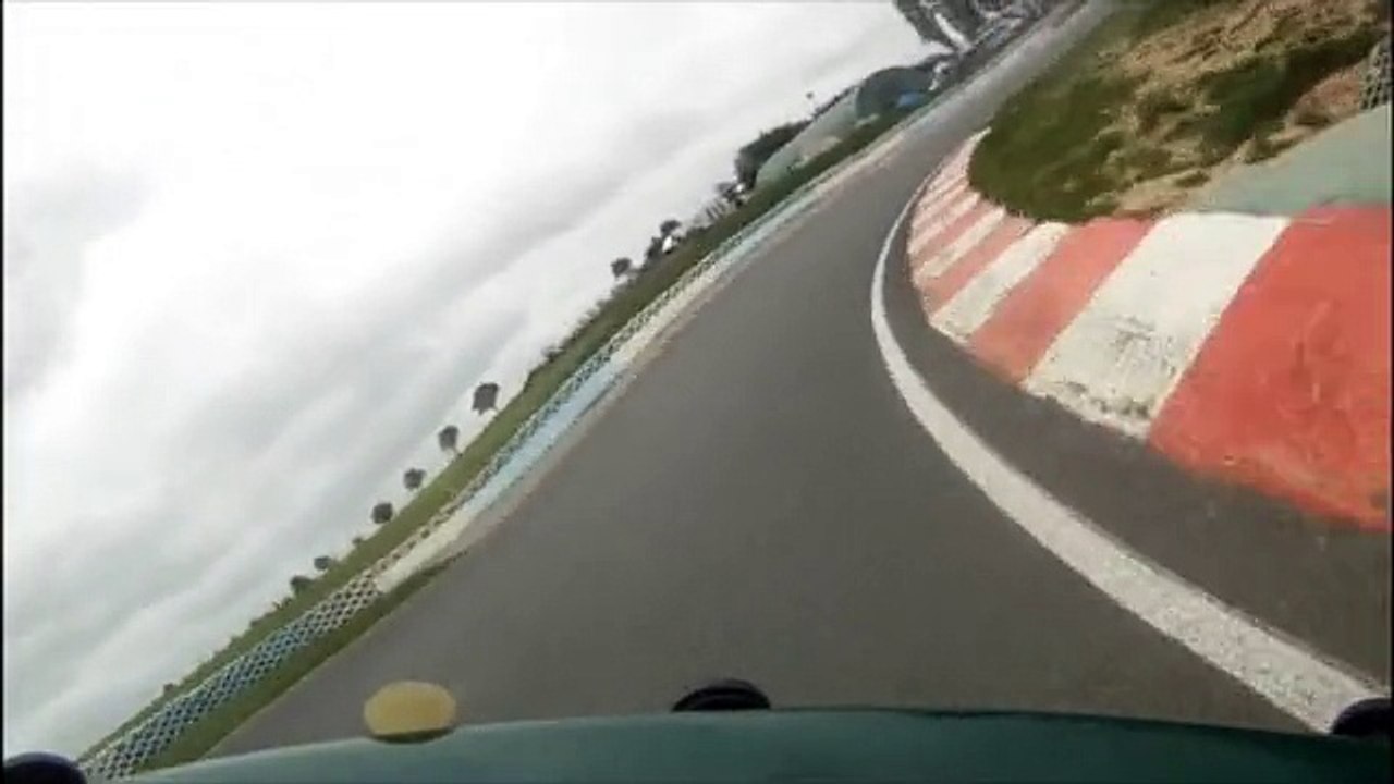 BSA vs NORTON vs TRIUMPH vs BMW