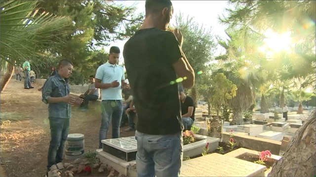 الفلسطينيون يستقبلون العيد بمزيج من الفرح والحزن