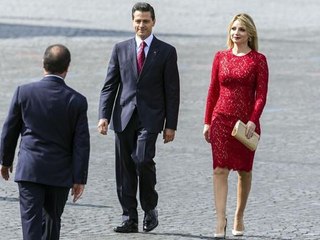 Peña Nieto y la primera dama protagonizan otro "momento incómodo"