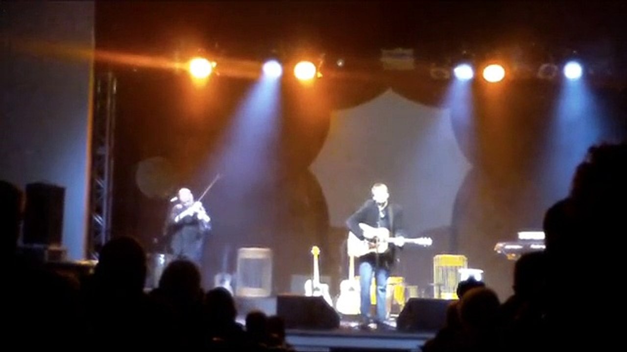 Lennie Gallant  Peters Dream  - performed at the Mermaid Imperial Performing Arts Center in Windsor Nova Scotia May/22/2015