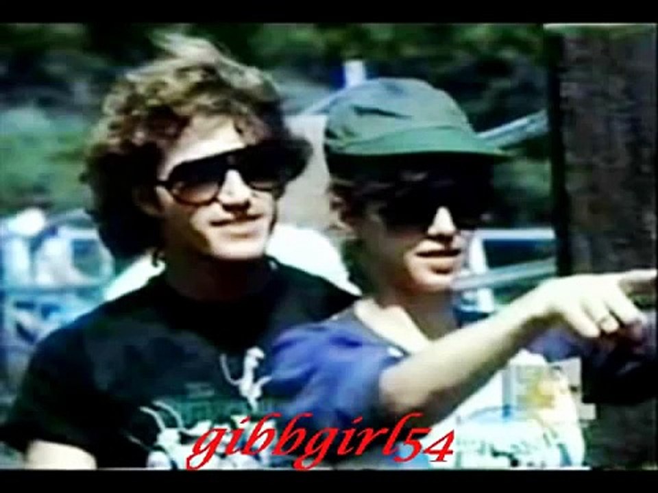 Andy Gibb & Victoria Principal  All I Have To Do Is Dream
