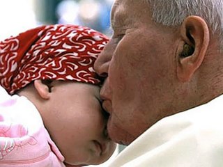 Canta  Juan pablo II Padre nuestro