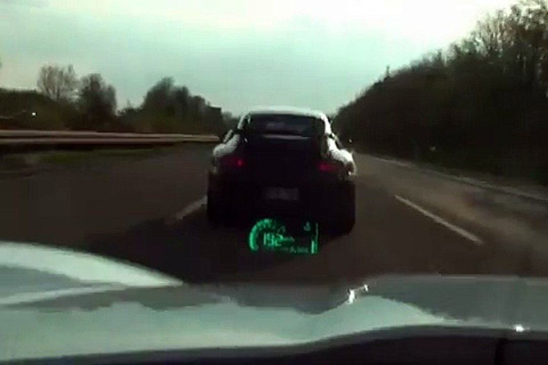 Porsche Turbo vs. Audi TT