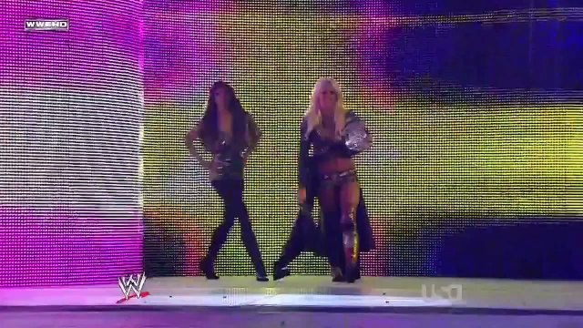 Beth Phoenix, Gail Kim & Eve Torres vs. Laycool (Layla & Michelle McCool) & Maryse