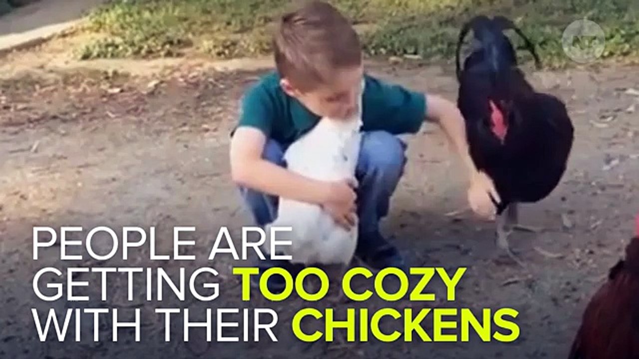 People Are Getting Salmonella From Kissing Thei...