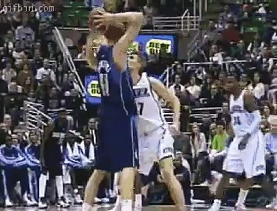 Basketball foul simulation Clip