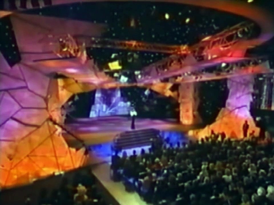 Whitney Houston - I Will Always Love You live World Music Awards 1994 (HD)