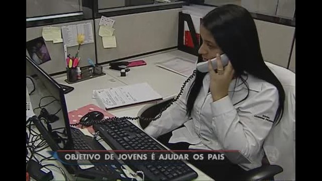 Cresce o número de jovens que buscam o primeiro emprego