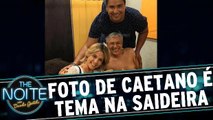 Saideira da Noite: Caetano Veloso aparece em foto com look curioso