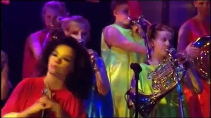 Björk - The Anchor Song (Later with Jools Holland) [HQ]