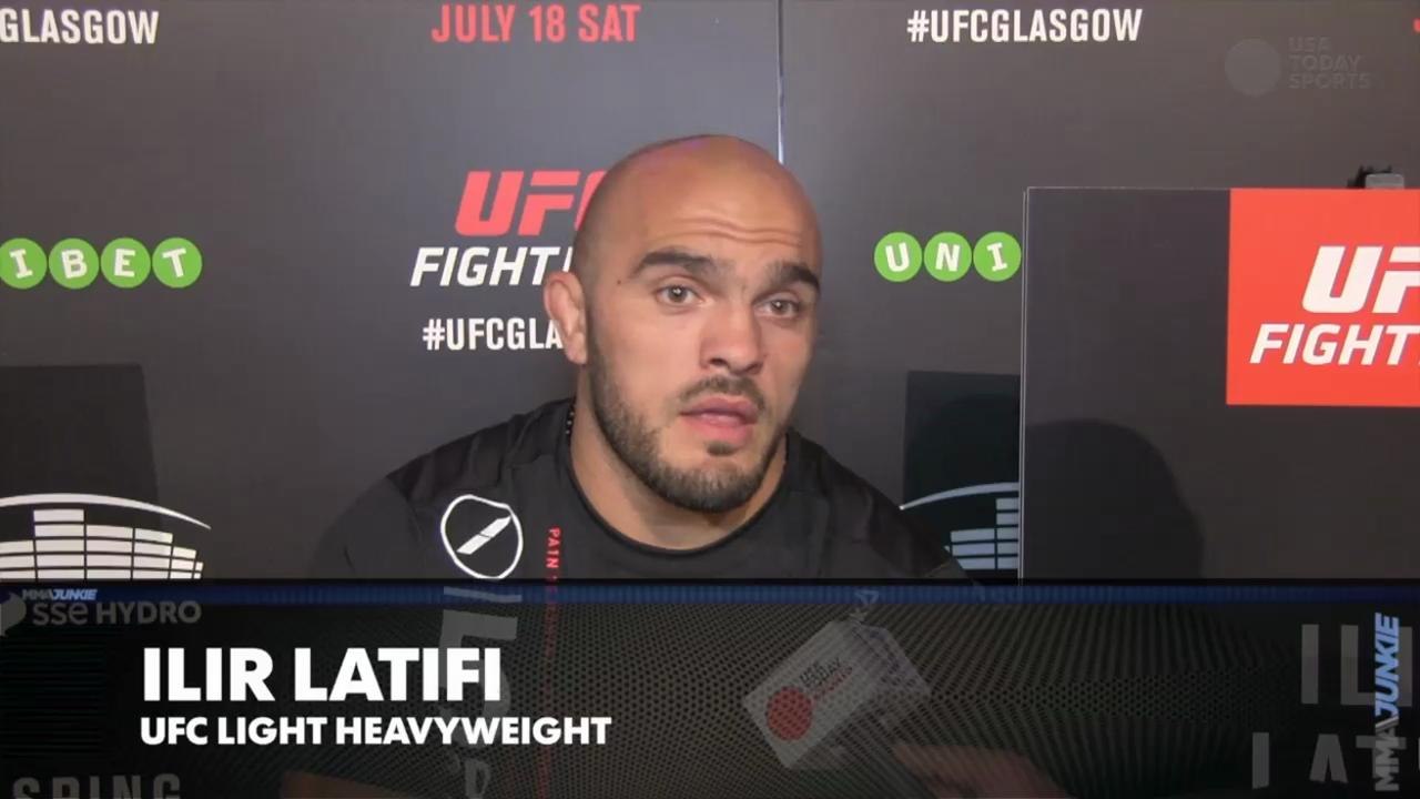 What did UFC fighters make of Conor McGregor's performance at UFC 189