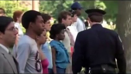 Loucademia de Policia As Melhores do  Jones barulhos com a boca