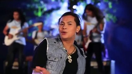 นางฟ้าหรือยาพิษ - ไหมไทย หัวใจศิลป์ [OFFICIAL MV]