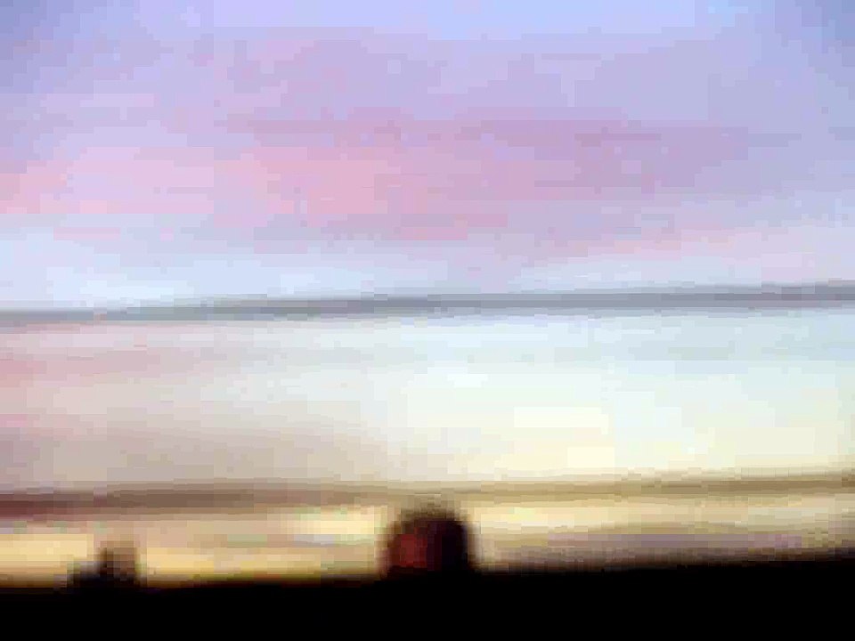 J'ai traversé les villes mortes. I crossed the dead cities