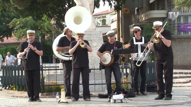 Tuxedo Jazz Band - Jazz Off 2015 à Antibes