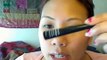 How to apply liquid eyeliner: Applying liquid eyeliner to the top lid