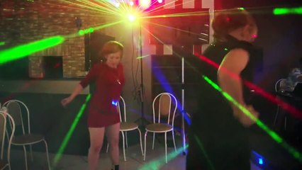 Russian girls dance !