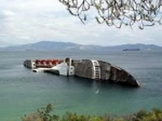 Bizzare Ship Accidents[1]