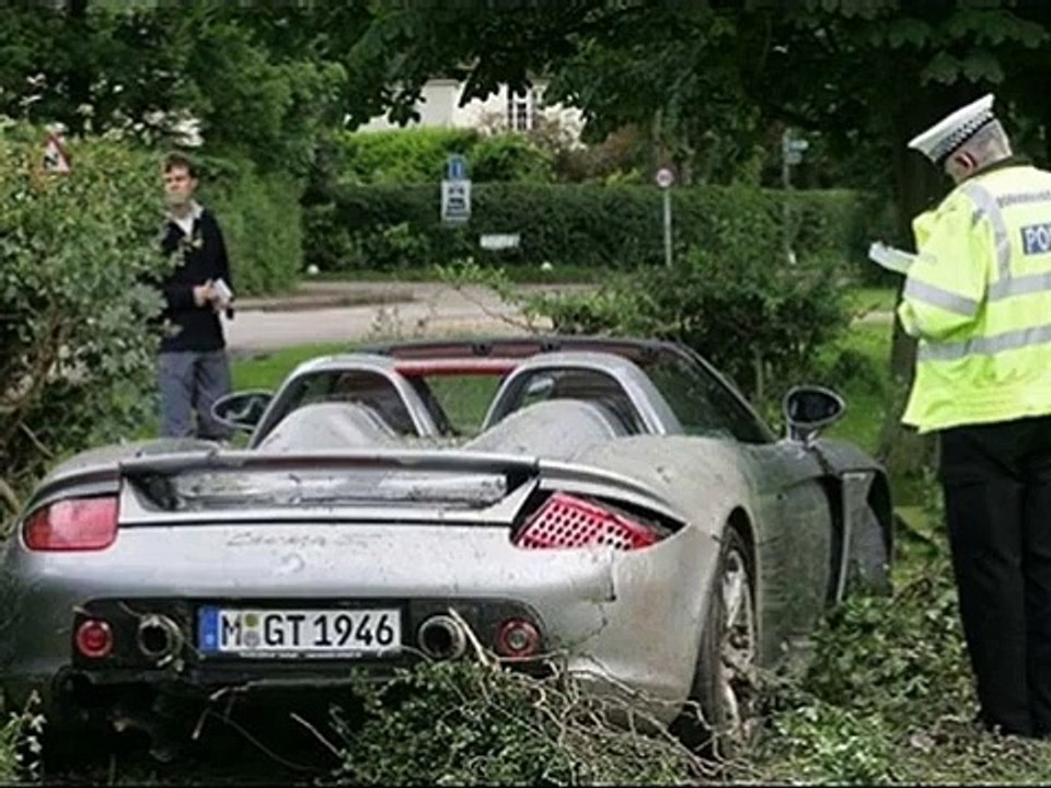 Porsche Crash Pictures[1]