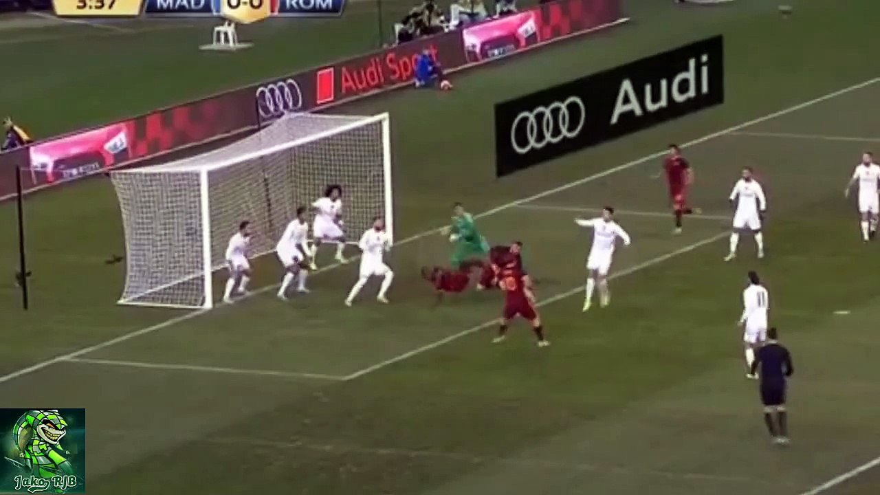 De Rossi and Totti both huge miss - Real Madrid vs AS Roma - International Champions Cup 2015 HD