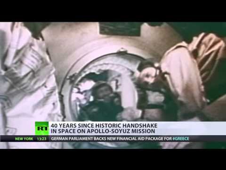 Historic space handshake: 40 years since US & Soviet spacemen teamed up ...
