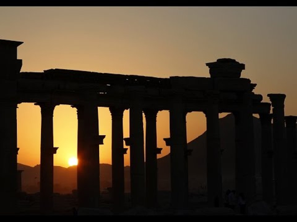 ISIS fighters seize ancient  Palmyra, 'control more than 50%' of Syria now