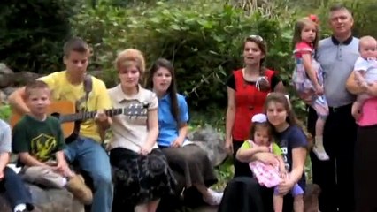 The Bates Family sing "The Love of God"