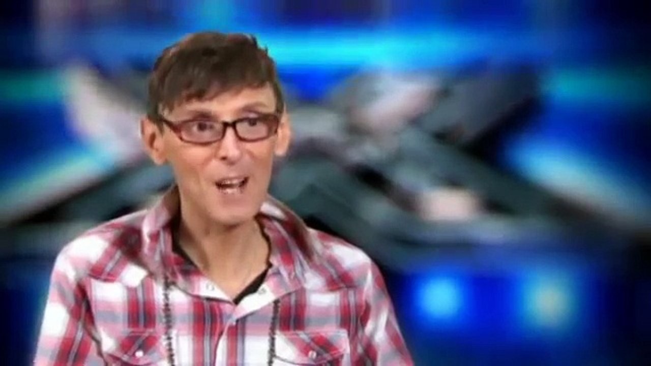 Kelly Rowland Tulisa Gary Barlow Louis Walsh The X-Factor 39