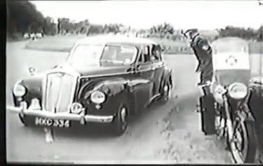 Dial 999 - 50,000 Hands (1959) - Robert Beatty, William Hartnell & Patrick Troughton