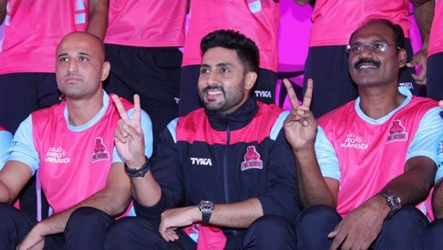 Abhishek Bachchan's Pro Kabaddi Team Jaipur PINK PANTHERS | Press Conference