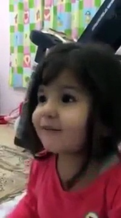 Girl recites Surah Al Nas