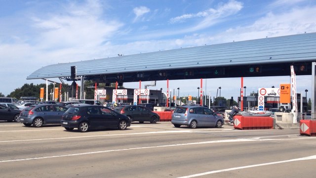 Jour de grands départs au péage du Bignon