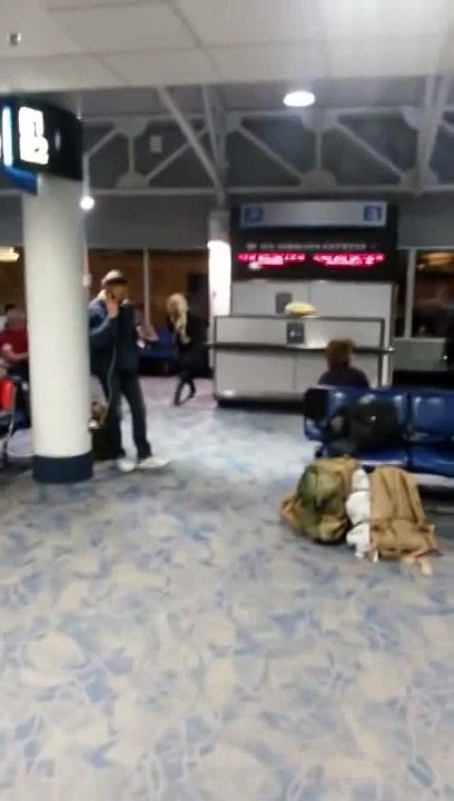 soldier coming home 2015