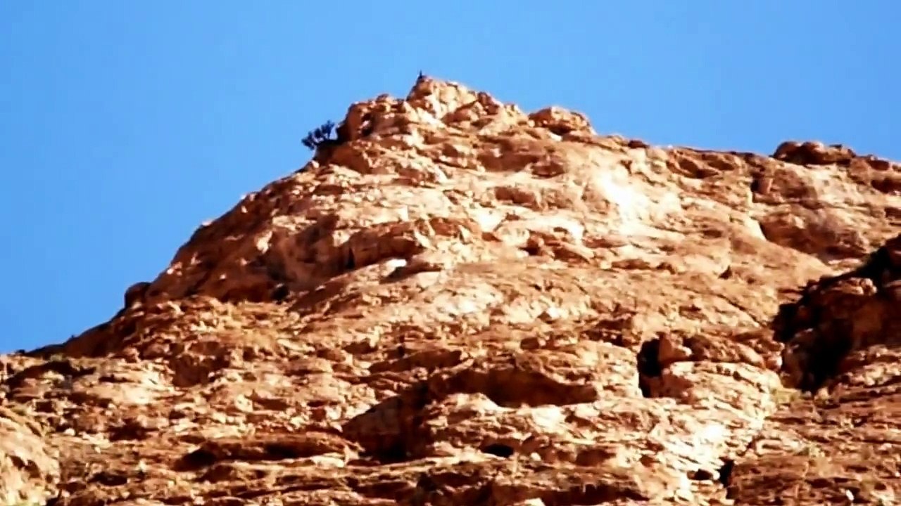 Base Jump Hors Normes Gorges Todra,Base jumping, Wing suit, Air Cliff Outdoor Sports Travel Morocco