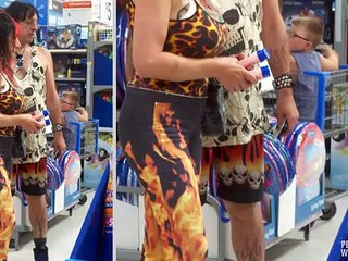 People Of Walmart Video[2]