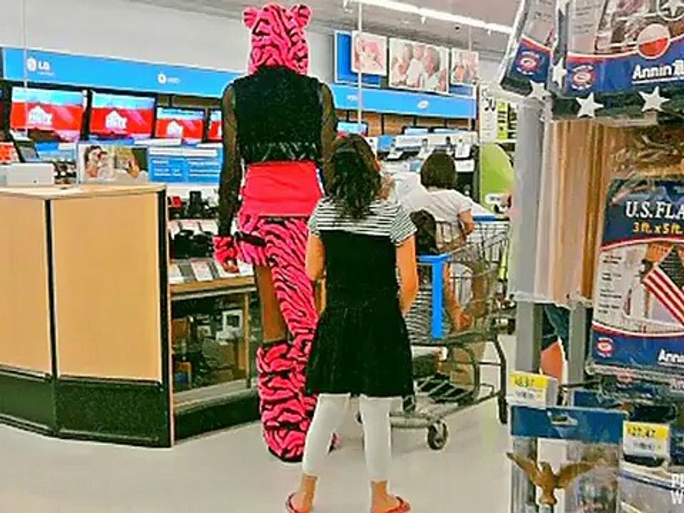 People Of Walmart Sexy And I Know It 3[1] Video Dailymotion