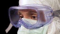 Ebola: De mensen achter de maskers - televisiespot [Artsen Zonder Grenzen]