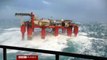 Olas gigantescas hacen tambalear una plataforma petrolera en el Mar del Norte