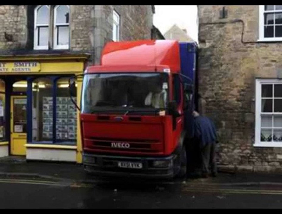 Unbelievable Funny Truck Accidents, Wrecks, Crashes[1]