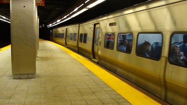 MTA LIRR: Bombardier M-7 Long Island Railroad at Flatbush Ave-Atlantic Terminal (Babylon Bound)