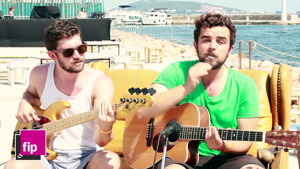 Fip au festival de Thau : session acoustique Deluxe - "Tall Ground"