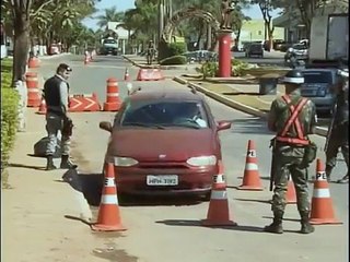 Militares do Comando do Exército recebem treinamento para trabalhar em parceria com a polícia