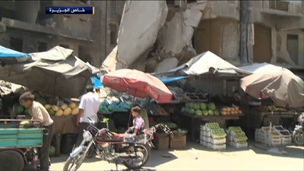 أهالي حلب يصرون على الاحتفال بالعيد رغم القصف