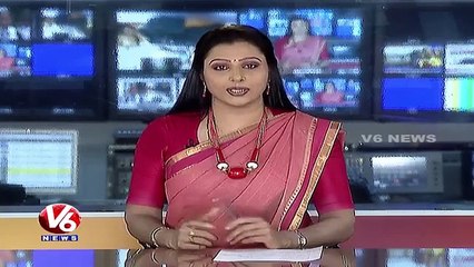 Girl Beat Boy In Police Station