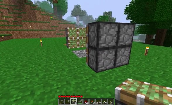 Minecraft How to Build Hidden Piston Door