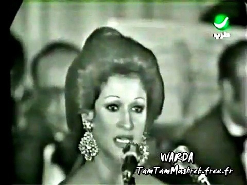 WARDA : Khalik Hena | 1973 مطربة الأجيال وردة | خليك هنا | حفل