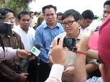 MPs visit border post # 109, 108 and border demarcation no 103 in Kampong Cham (2)