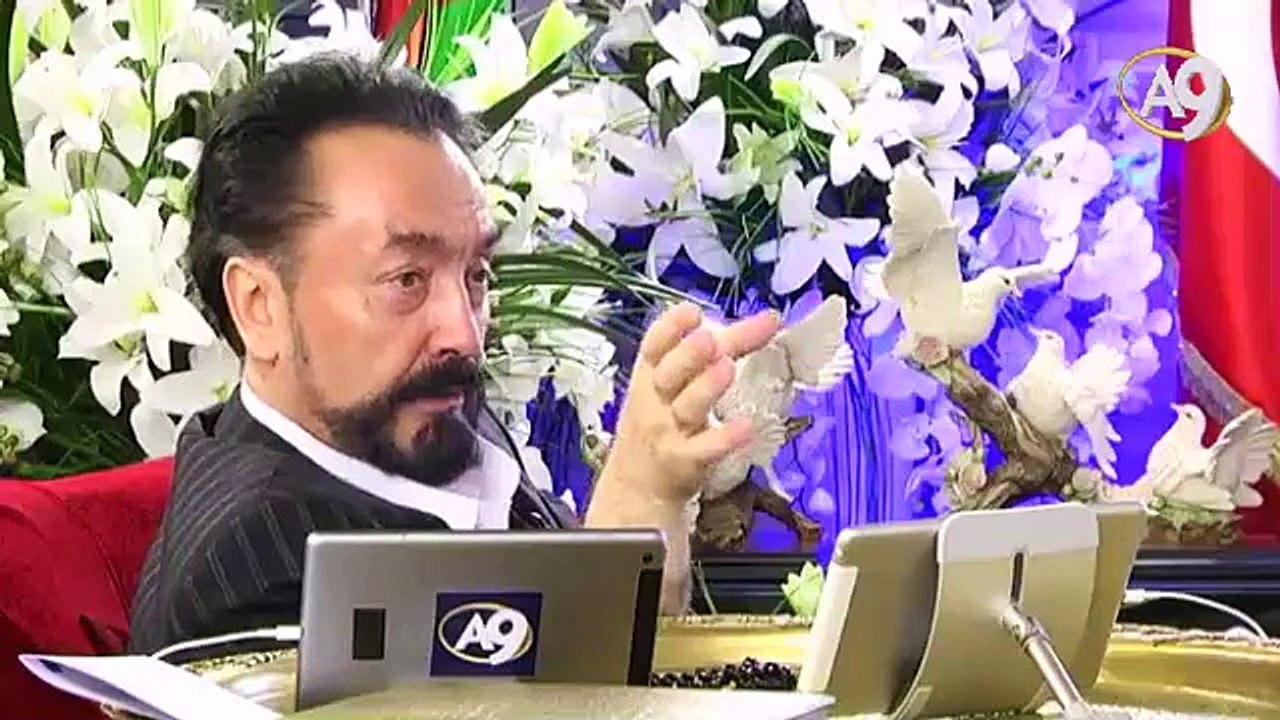 Sevgi, sanat, estetik ve güzellik hayatın amacıdır