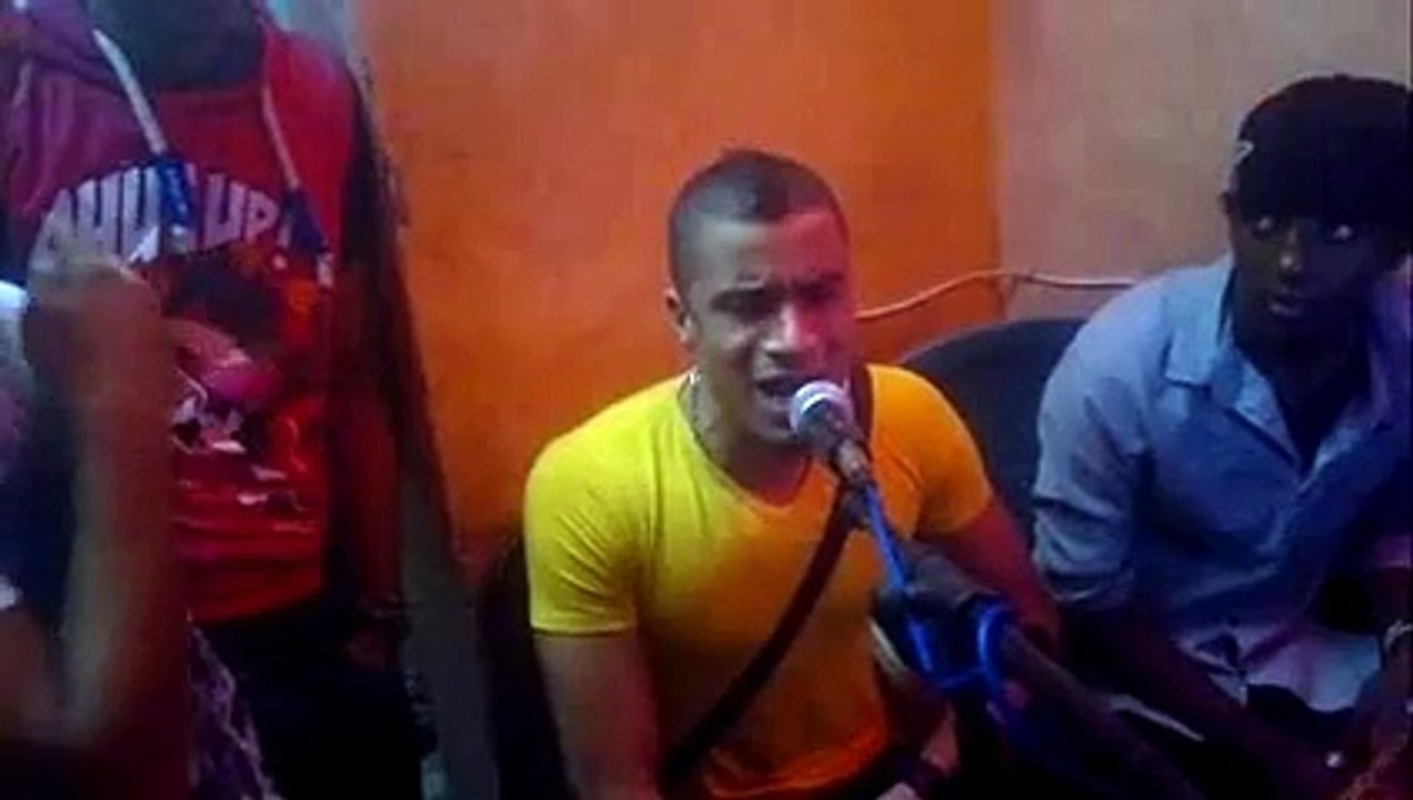 حسن شاكوش موال الحر لو مر | لايف | قديم بس جامد