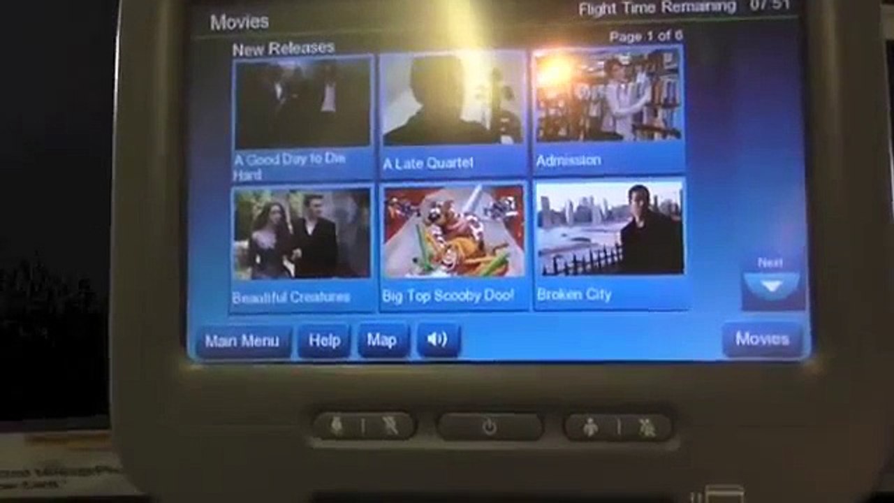 Economy Class to Frankfurt and Business Class to Chicago on United Airlines Boeing 777-222